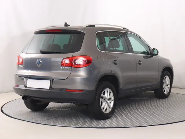 Volkswagen Tiguan 2011 photo 4