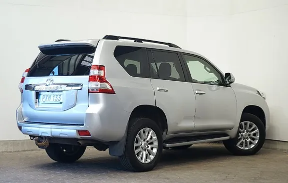 Toyota Land Cruiser 2016 photo 4