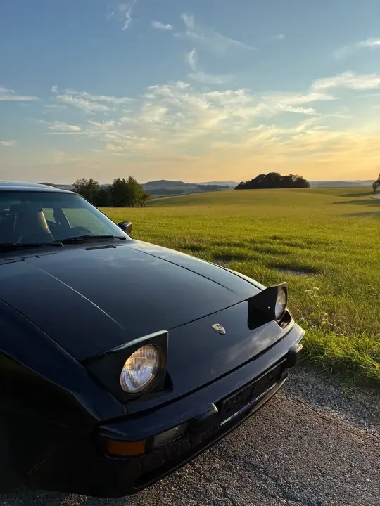 Porsche 944 1986 photo 2