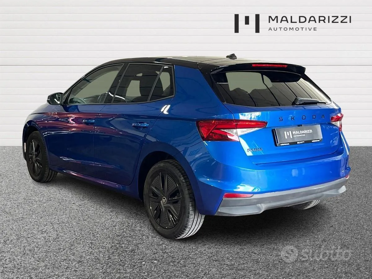 Skoda Fabia 2025 photo 4