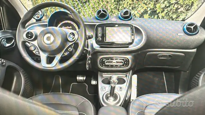 Smart Forfour 2019 photo 4