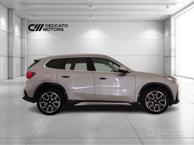 BMW X1 2023 photo 3