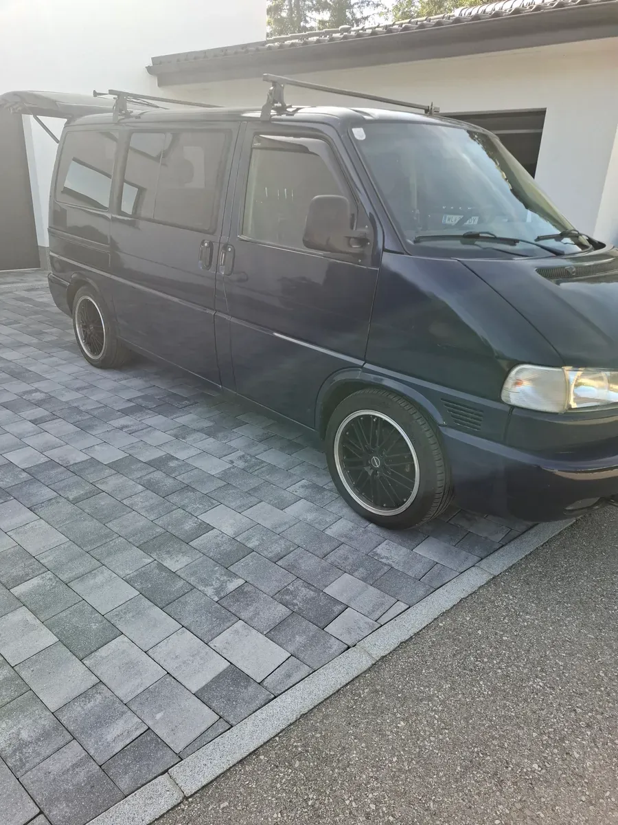 Volkswagen T4 2001 photo 3