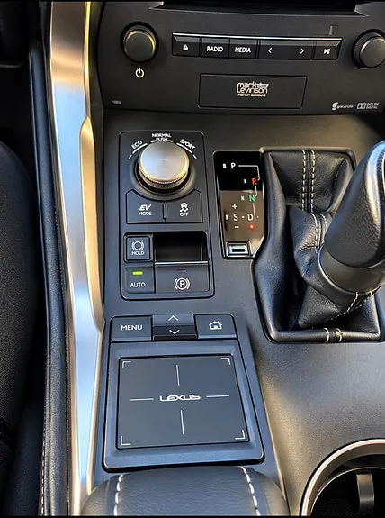 Lexus Nx300H 2015 photo 5