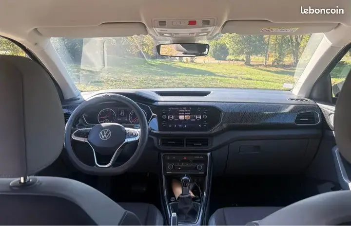Volkswagen T-Cross 2021 photo 3