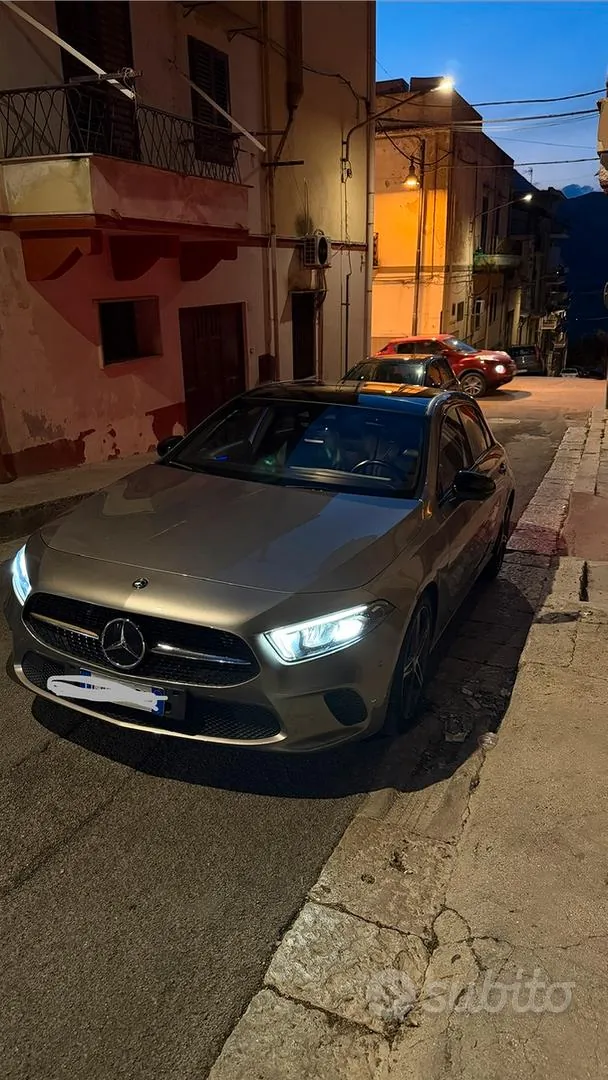 Mercedes-Benz A 180
