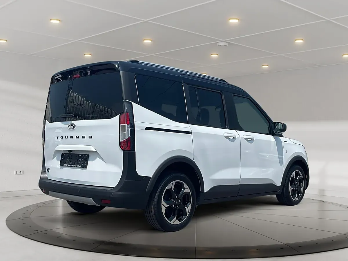 Ford Tourneo 2025 photo 3