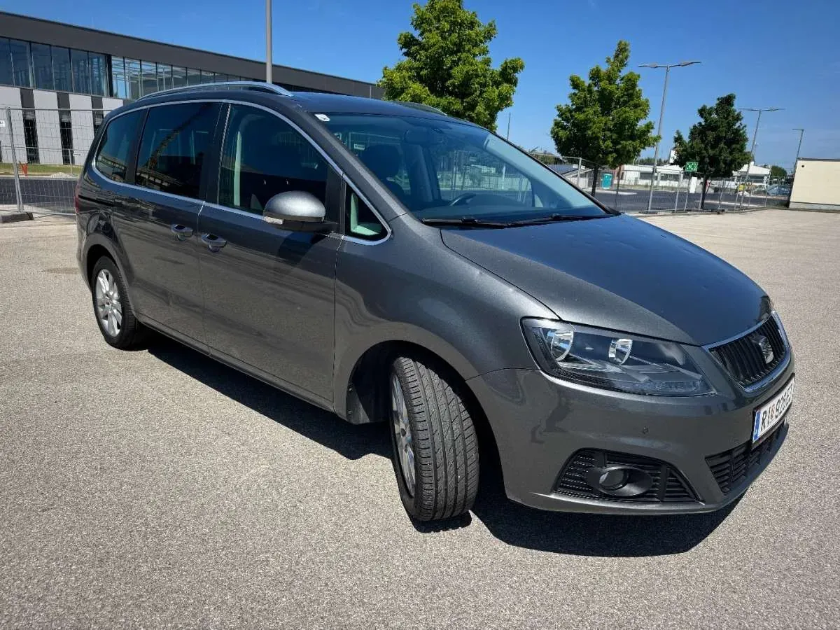 Seat Alhambra 2013 photo 2
