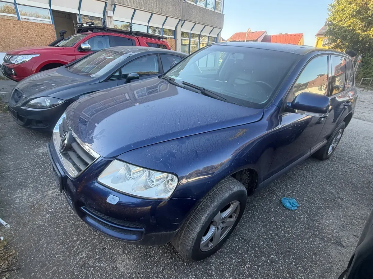 Volkswagen Touareg 2004 photo 3