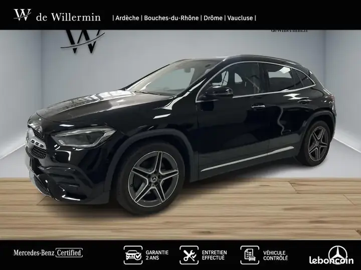 Mercedes-Benz Gla 200 D Amg Line