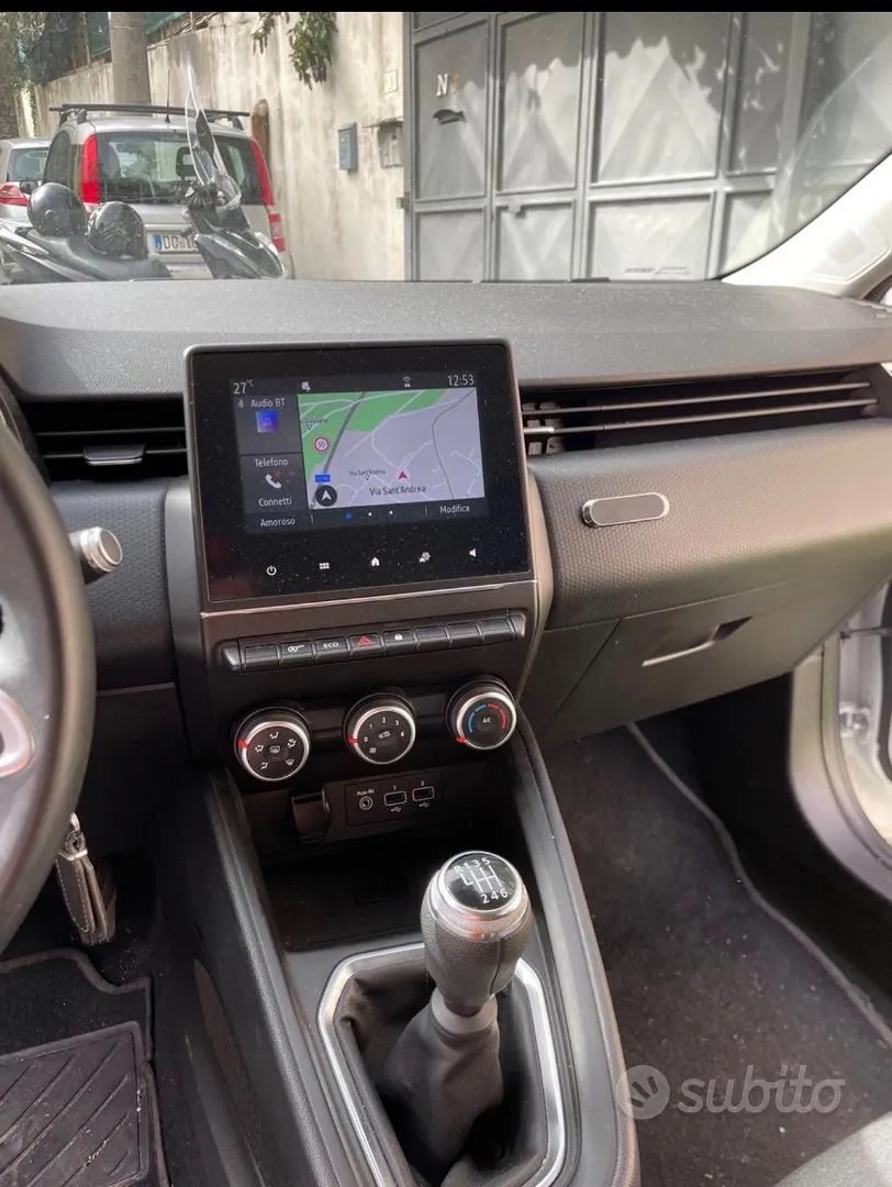 Renault Clio 2021 photo 3