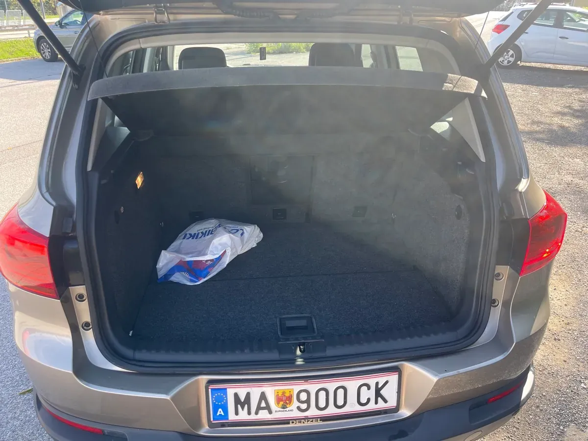 Volkswagen Tiguan 2011 photo 3
