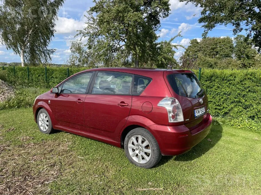Toyota Corolla Verso 2005 photo 3