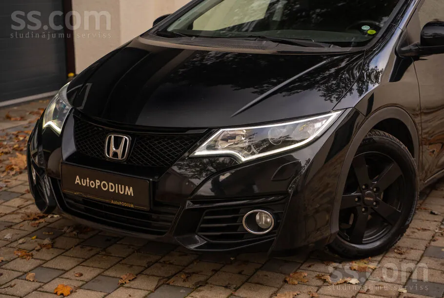 Honda Civic 2016 photo 2