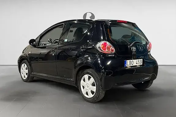 Toyota Aygo 2010 photo 5