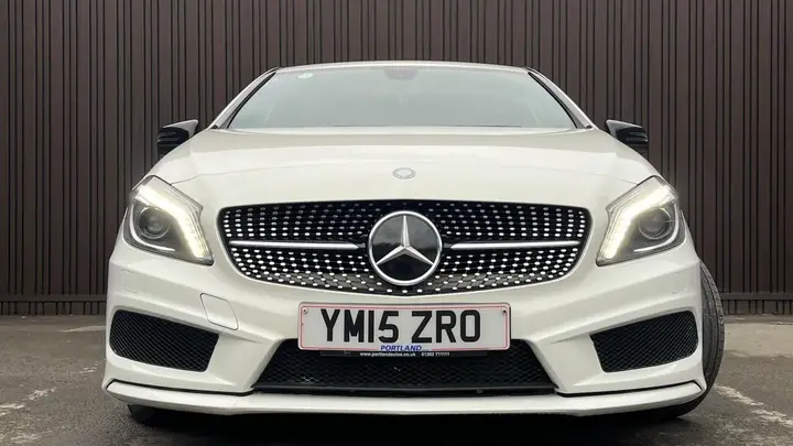 Mercedes-Benz A-Class 2015 photo 2