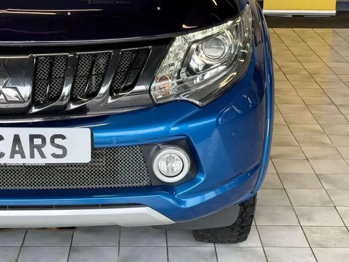Mitsubishi L200 2018 photo 4