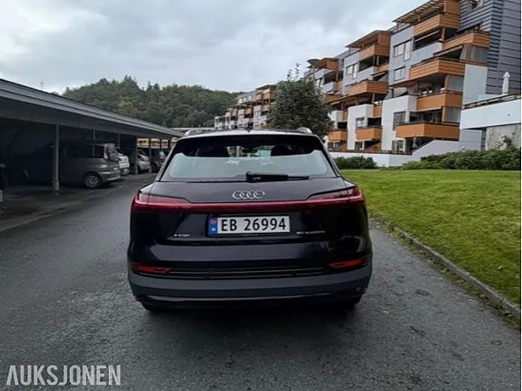 Audi E-Tron 2020 photo 5