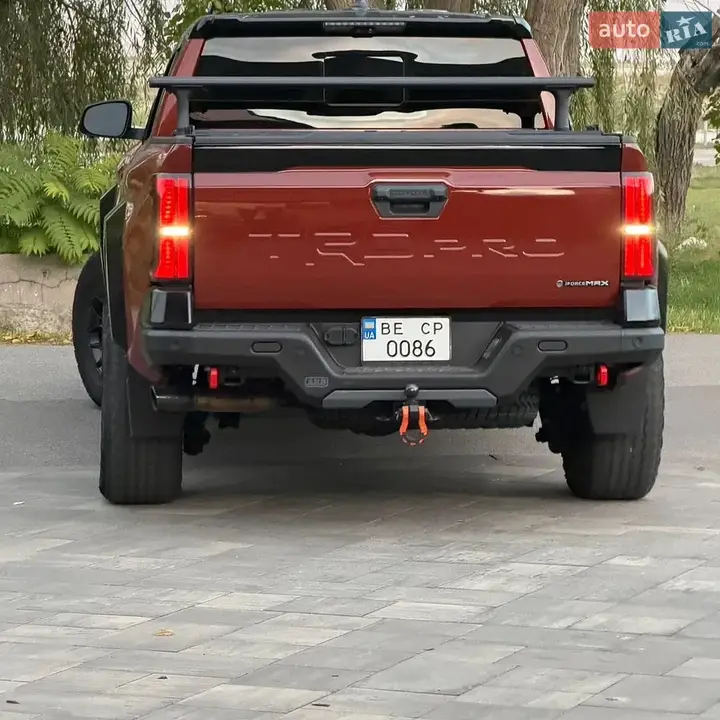 Toyota Tacoma 2024 photo 2