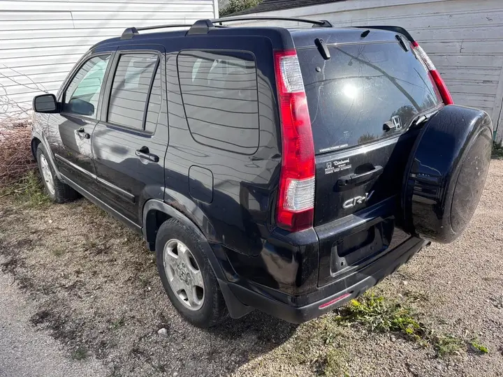 Honda Cr-V 2005 photo 2