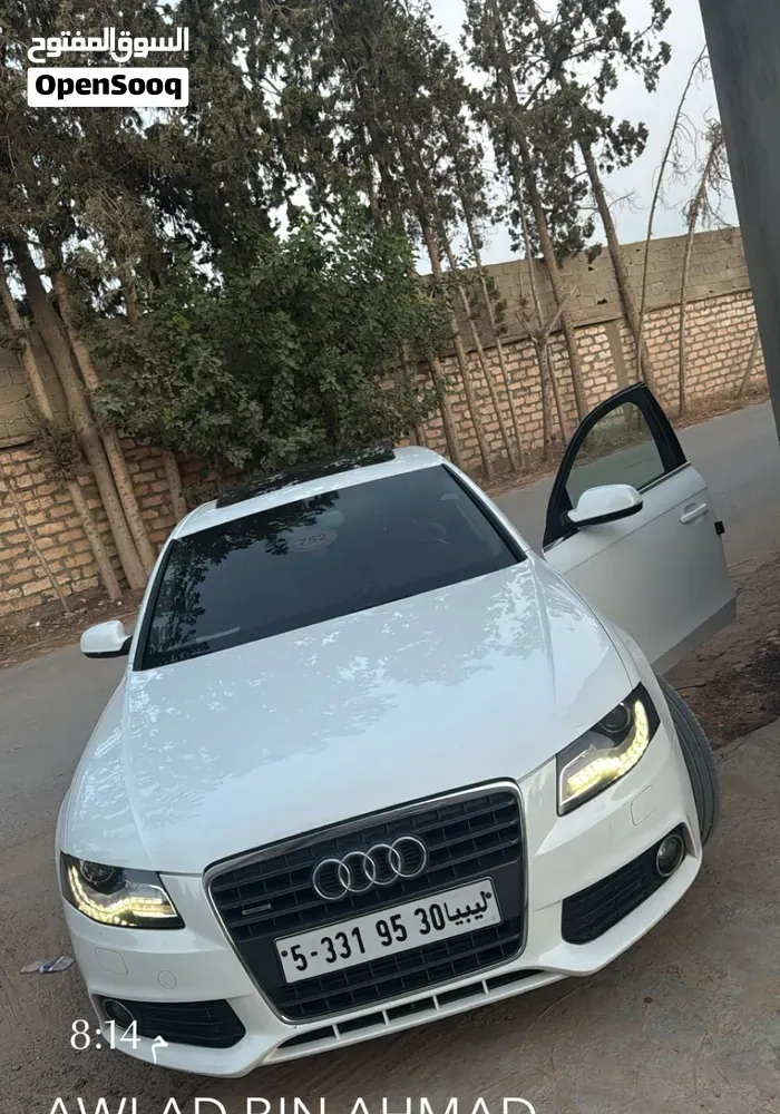 Audi A4 2012 photo 3