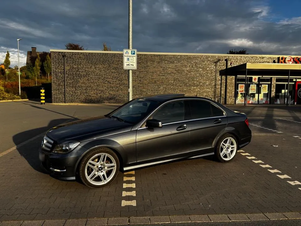 Mercedes-Benz C 250