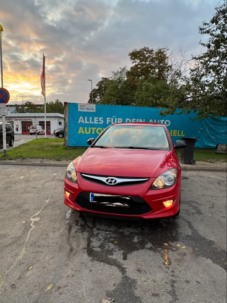 Hyundai I30 2009 photo 2