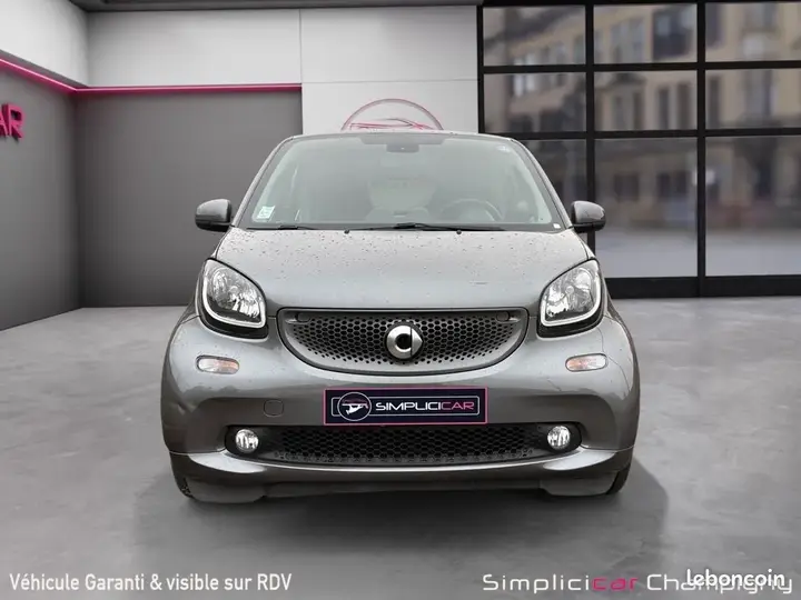 Smart Fortwo 2019 photo 4
