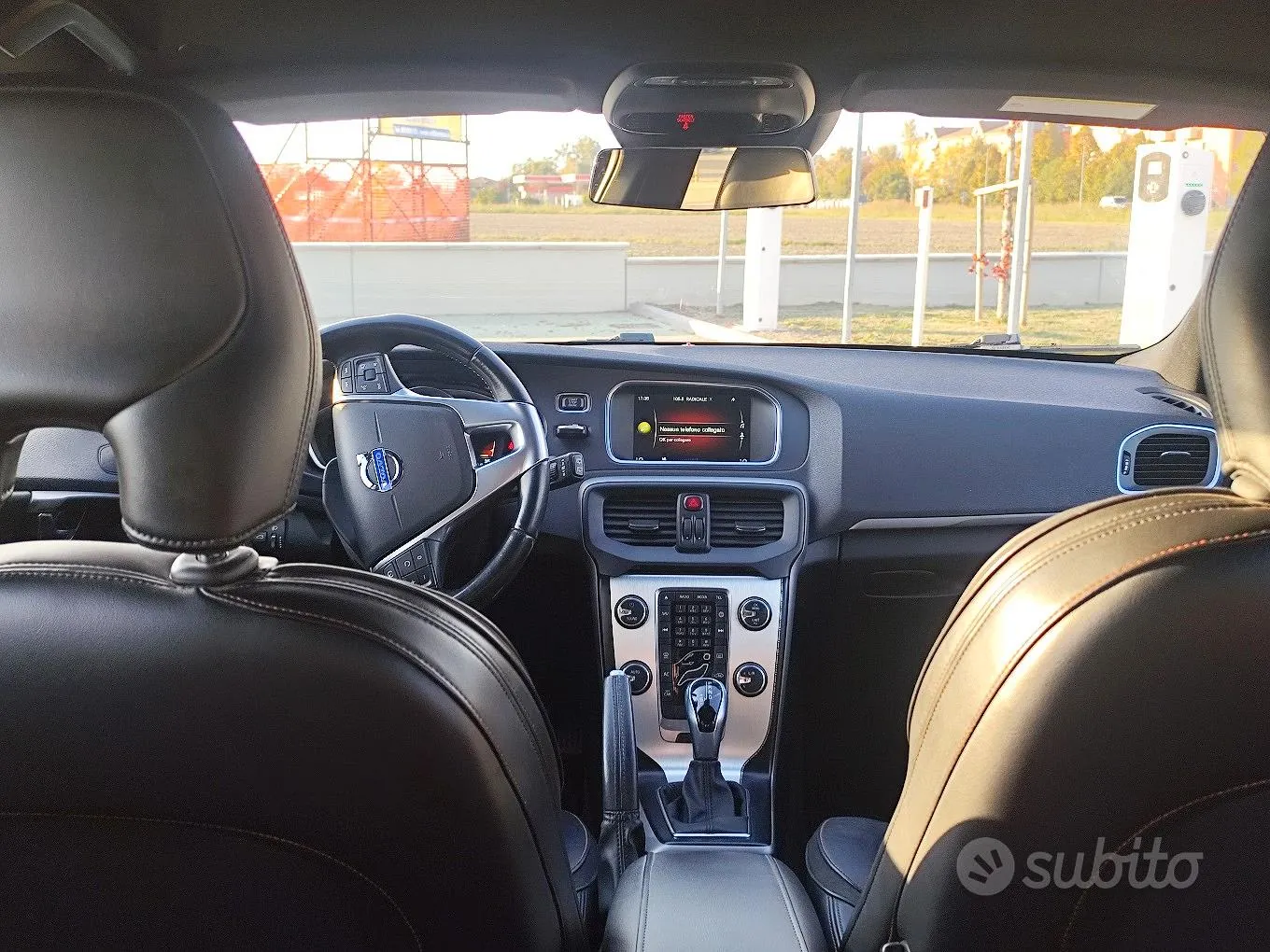 Volvo V40 2014 photo 5