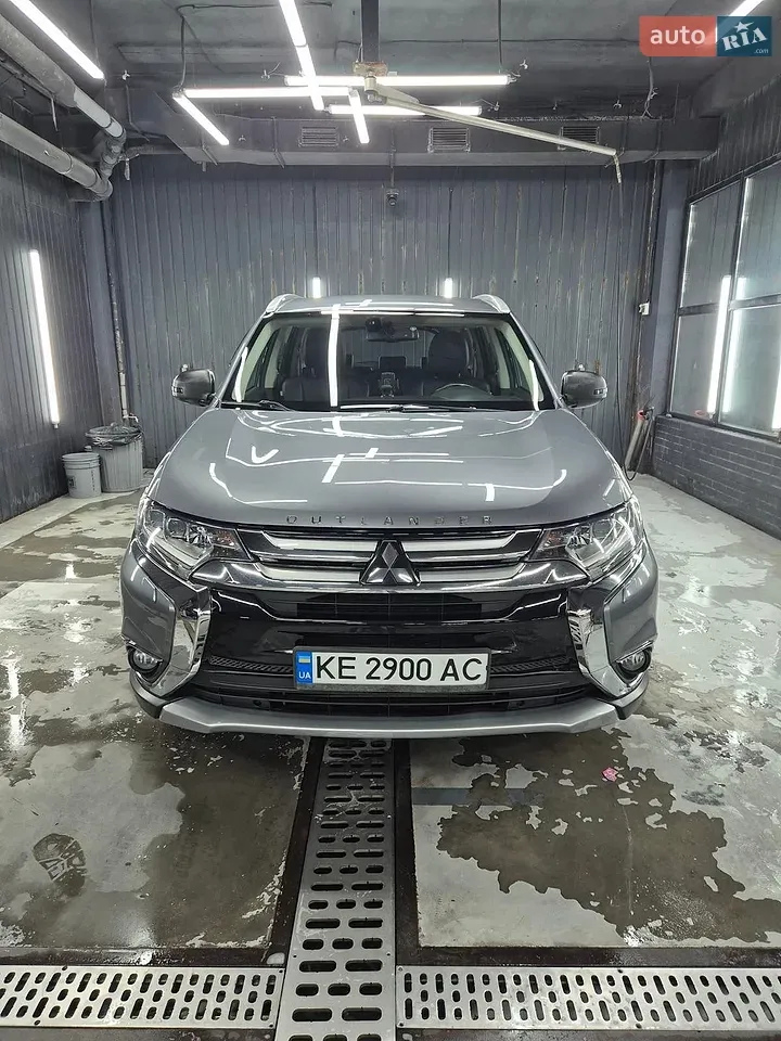 Mitsubishi Outlander
