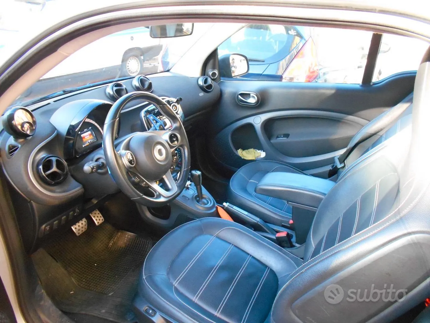 Smart Fortwo 2017 photo 2