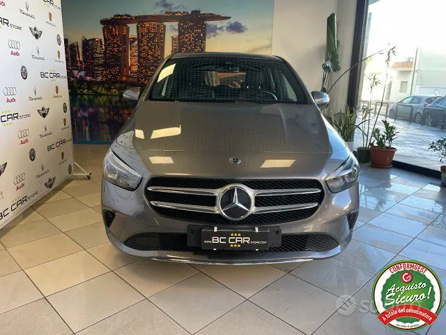 Mercedes-Benz B-Class 2020 photo 2