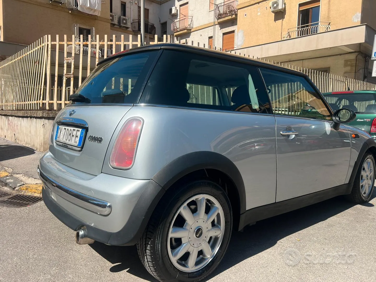 Mini Mini Cooper R50 2003 photo 3