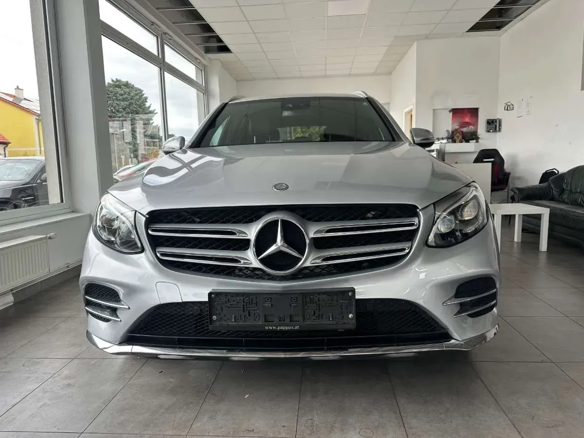 Mercedes-Benz Glc-Class 2016 photo 2