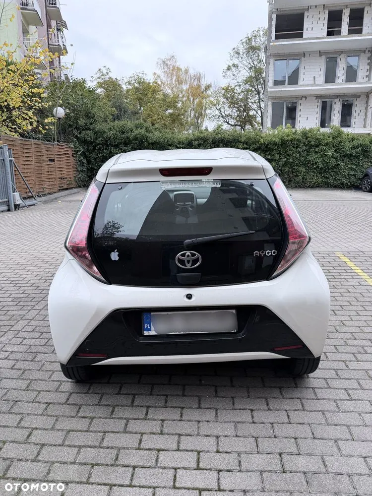Toyota Aygo 2015 photo 2