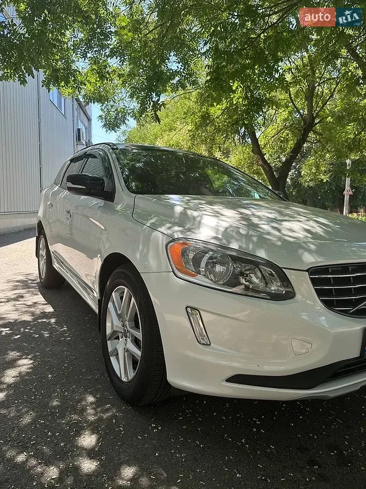 Volvo Xc60 2016 photo 3