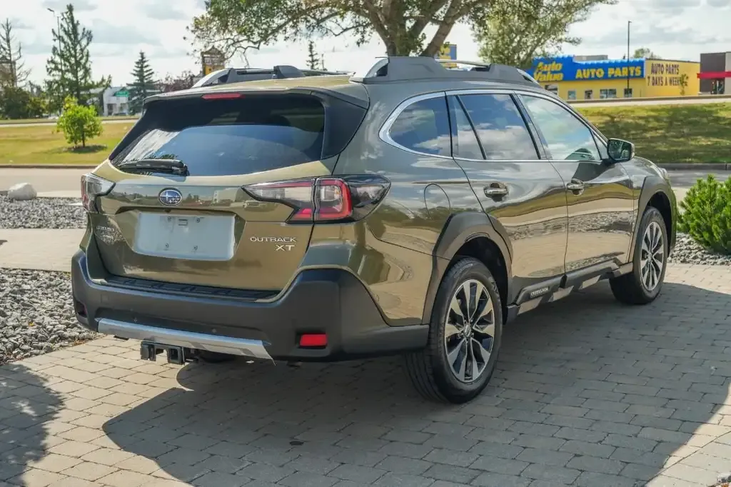 Subaru Outback 2024 photo 3