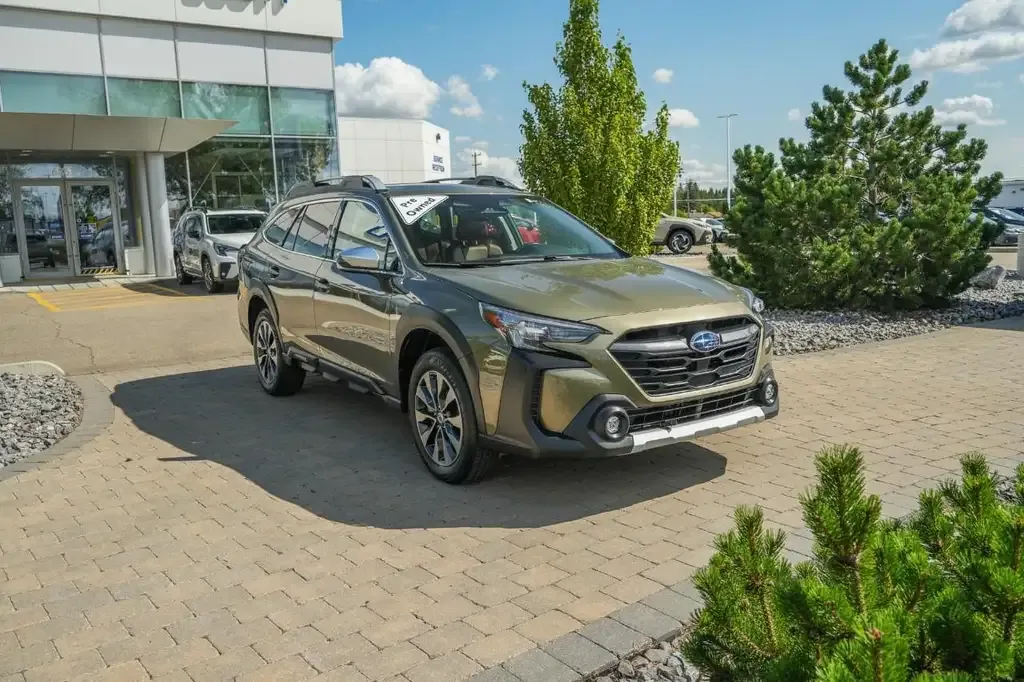 Subaru Outback 2024 photo 2