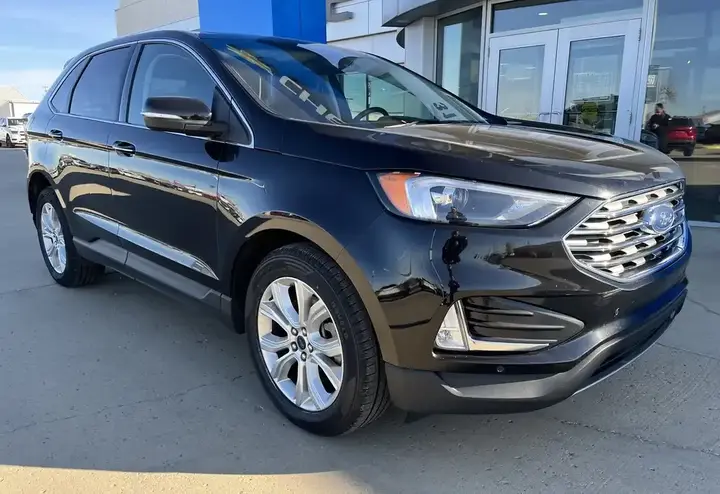 Ford Edge 2022 photo 3