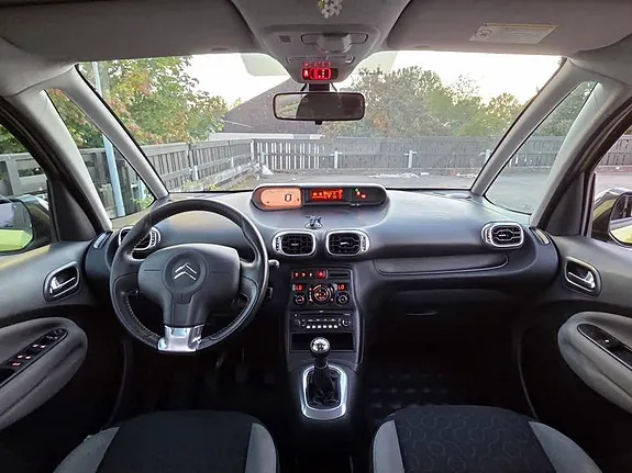 Citroen C3 Picasso 2009 photo 4