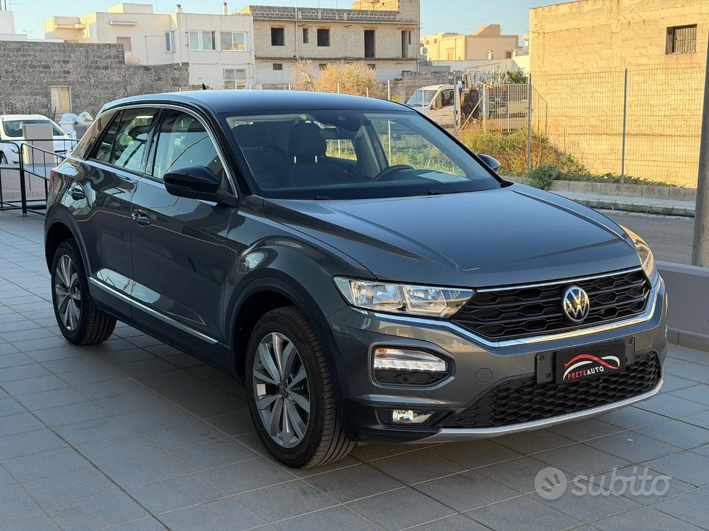 Volkswagen T-Roc 2021 photo 3