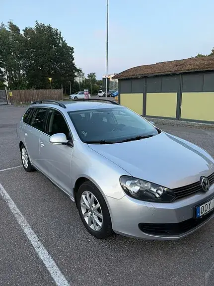 Volkswagen Golf 6 2011 photo 2