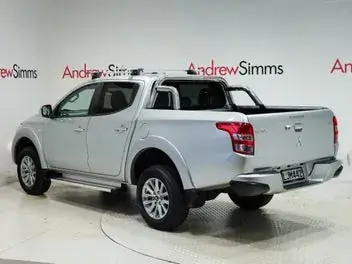 Mitsubishi Triton 2018 photo 3