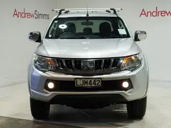 Mitsubishi Triton 2018 photo 5