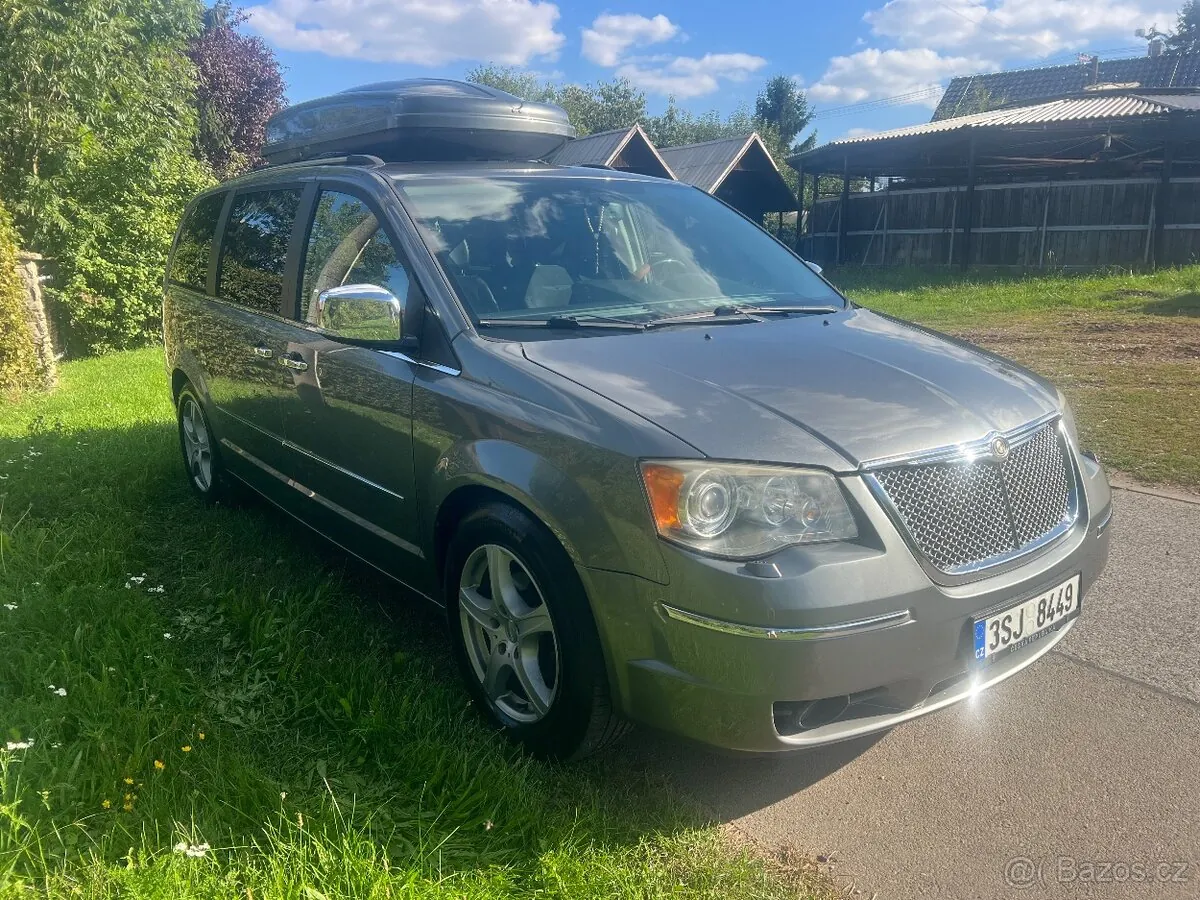 Chrysler Grand Voyager 2023 photo 5
