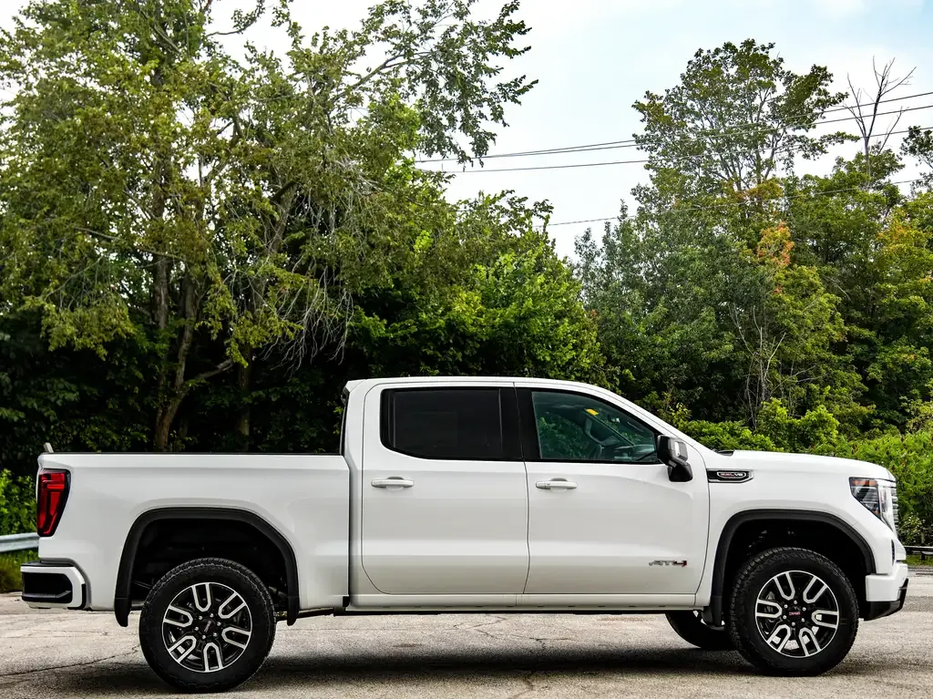 GMC Sierra 1500 2026 photo 3
