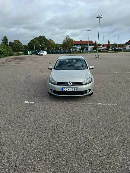 Volkswagen Golf Vi 2011 photo 2