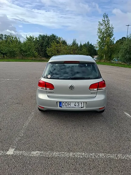 Volkswagen Golf Vi 2011 photo 3