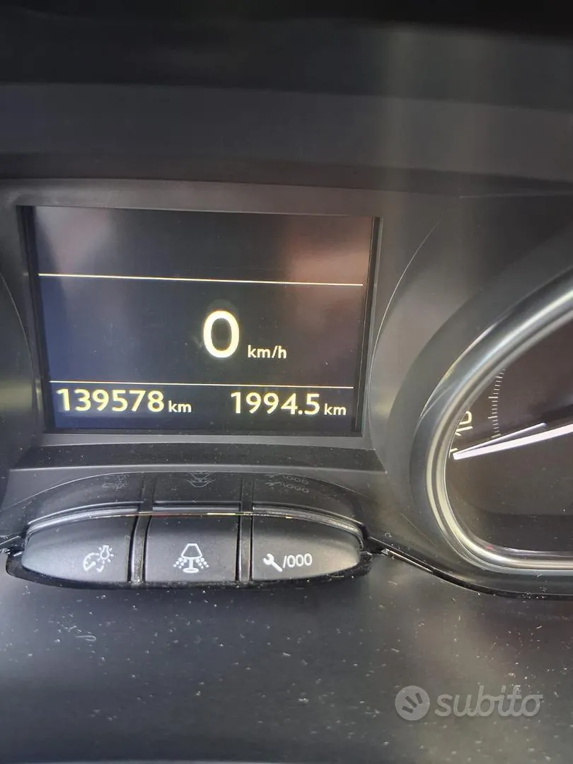 Peugeot 2008 2019 photo 4