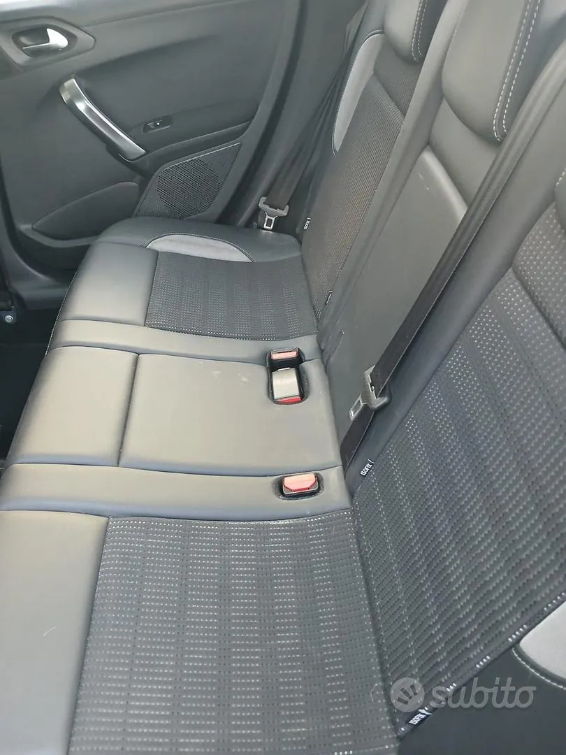 Peugeot 2008 2019 photo 3